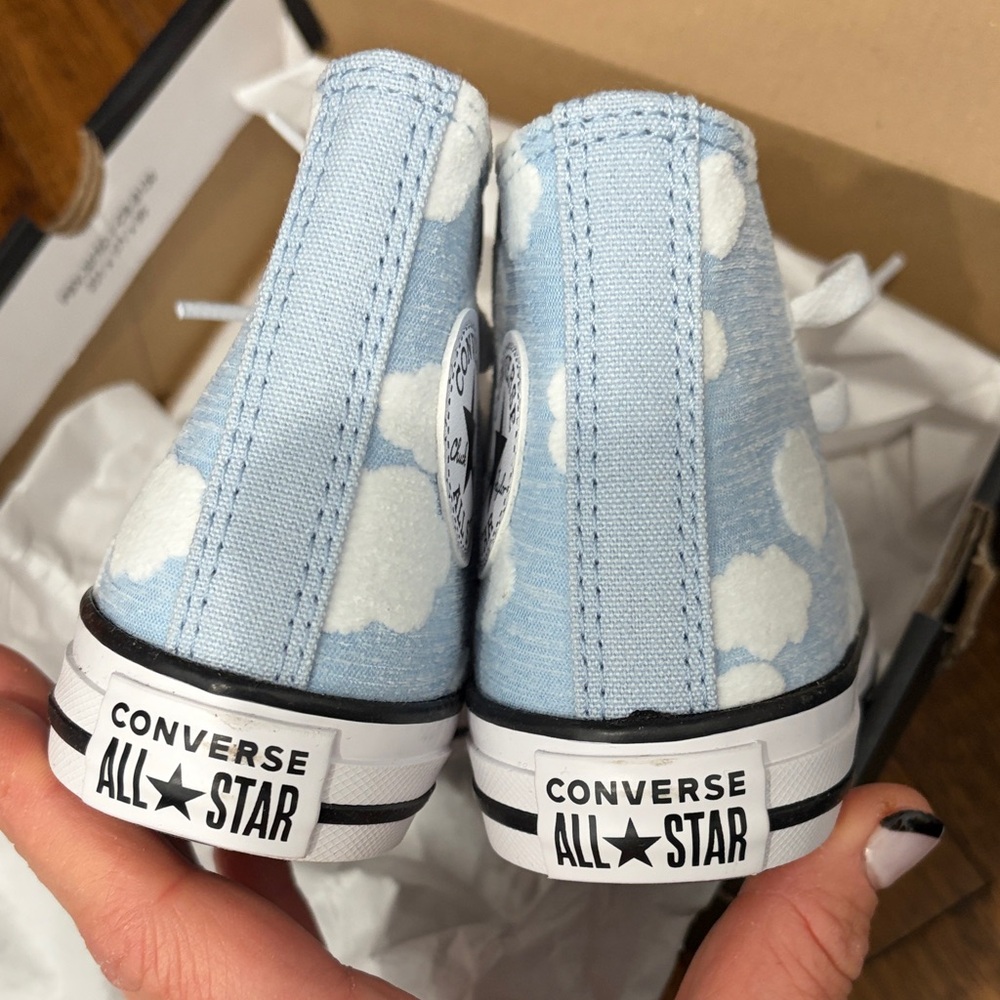 Converse Kids' Sky Blue Cloud high tops - Picture 3 of 13